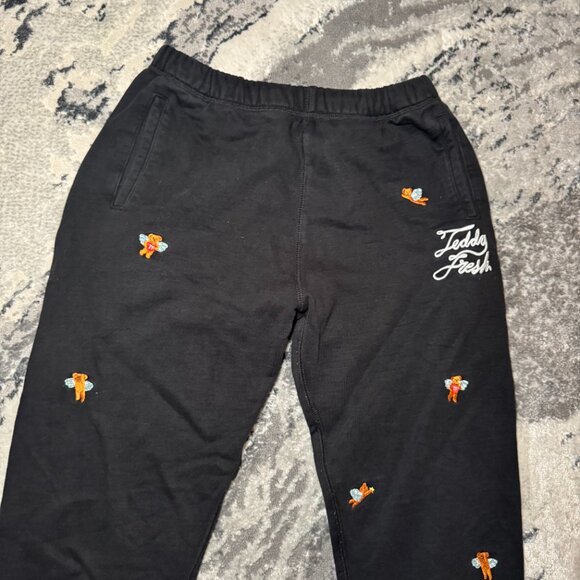 Teddy Fresh Black Embroidered Angel Teddy Bear Jogger Sweatpants - Picture 9 of 10